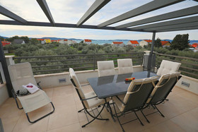 Villa Olive Garden Apartments