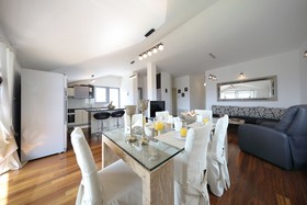 Villa Olive Garden Apartments