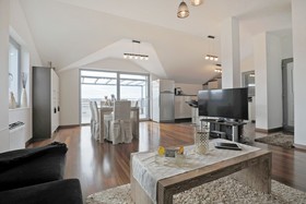 Villa Olive Garden Apartments