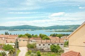 Apartments and Room Danijel