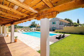 Stunning Villa Bozini Dvori