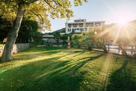 Veladrion Resort