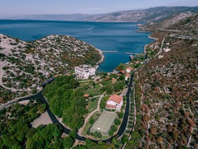 Veladrion Resort