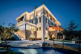 Veladrion Resort