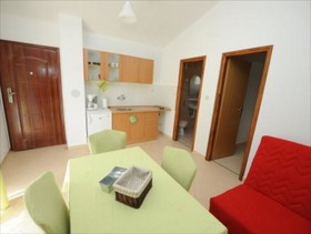 Apartments Mais Tisno