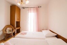 Apartments Petri - close to the sea