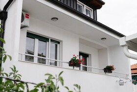 Apartments Petri - close to the sea