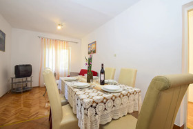 Apartments Radojka