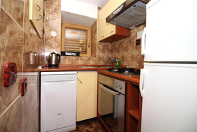 Holiday House Serov