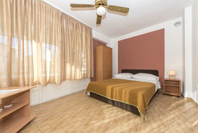 Apartments Marinko