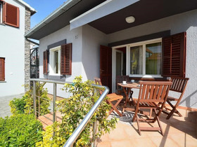 Holiday House Tina