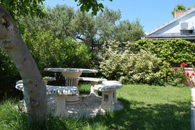 Holiday House Tina