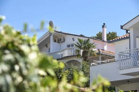 Apartmani Knezovic