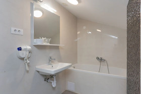 Apartment and Rooms Villa Niko