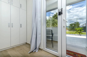 Apartment and Rooms Villa Niko