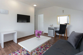 Apartment and Rooms Villa Niko