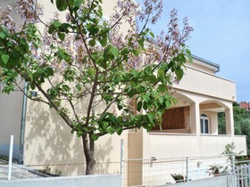 Apartments Ana