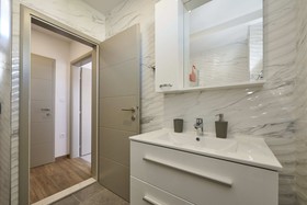 Apartments & Rooms Žaja