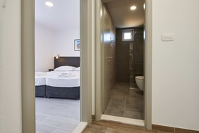Apartments & Rooms Žaja