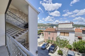 Apartments & Rooms Žaja