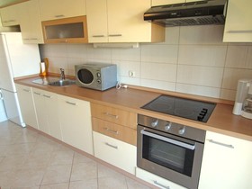Apartments Bareta