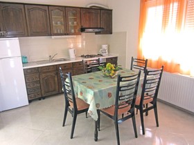 Apartments Bareta