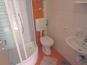 Apartments Bareta