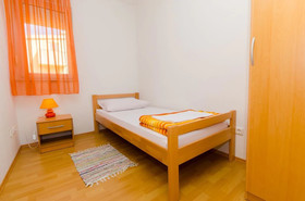 Apartments Dragica
