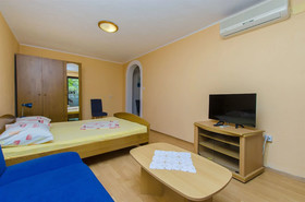 Apartments Edita