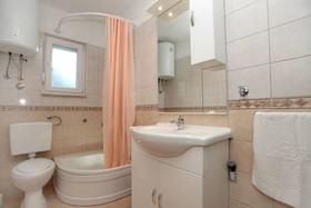 Apartments Iva