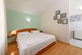 Apartments Kudelik