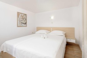 Apartments Kudelik