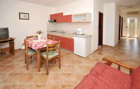 Apartments Ljubomir