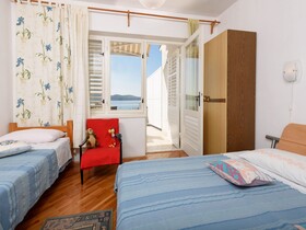 Apartments Mihaela - Sea View