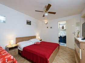 Apartments Mihaela - Sea View
