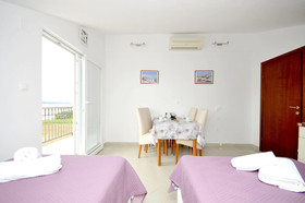 Apartments Roza