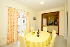 Apartments Roza