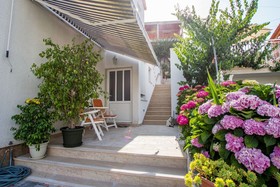 Apartments Vrlika
