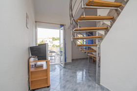 Apartments Vrlika