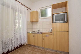 Apartments Vrlika