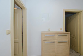 Apartments Vrlika