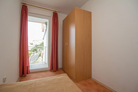 Apartments Vrlika