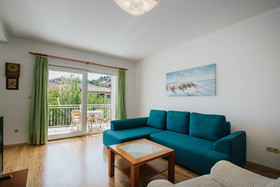 Apartments Vrlika