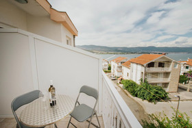 Apartments Vrlika