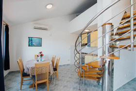 Apartments Vrlika