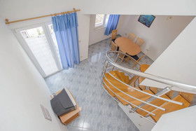 Apartments Vrlika