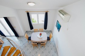 Apartments Vrlika