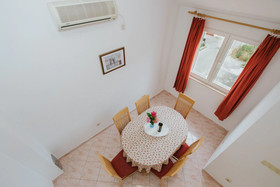 Apartments Vrlika