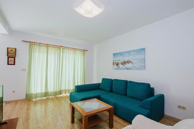 Apartments Vrlika