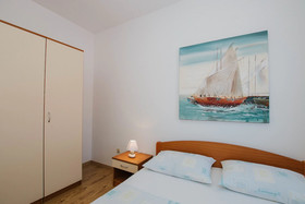 Apartments Vrlika